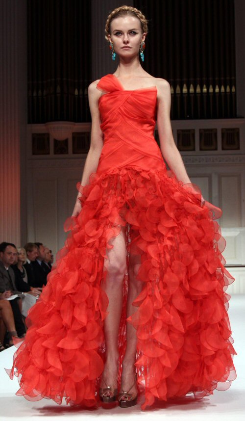 Oscar de la Renta Ball Gown